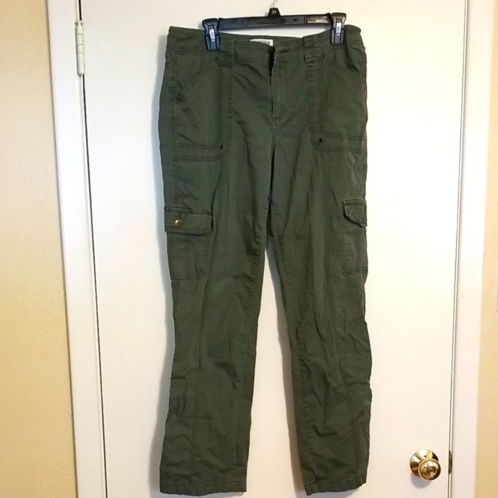 Womens St. John's Bay Green Cargo Pants Utility Style